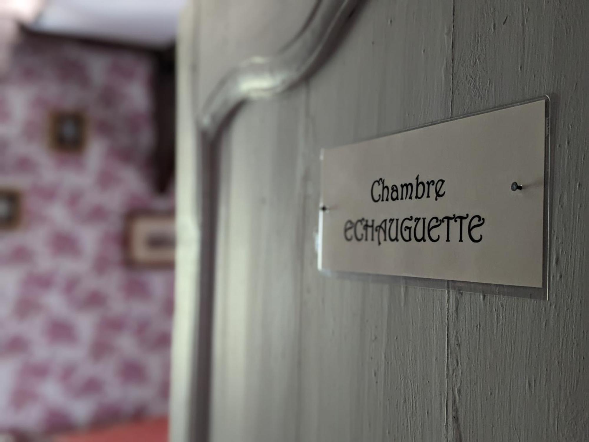 Chateau De Vassinhac Chambres D'Hotes Collonges La Rouge Zimmer foto
