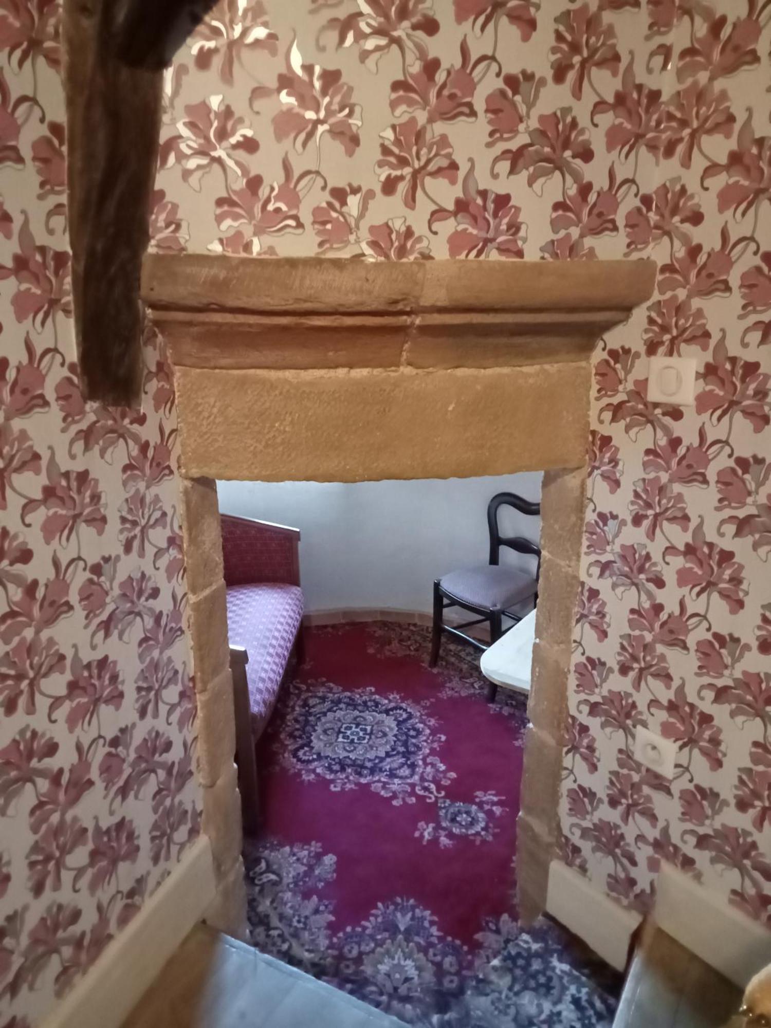 Chateau De Vassinhac Chambres D'Hotes Collonges La Rouge Zimmer foto